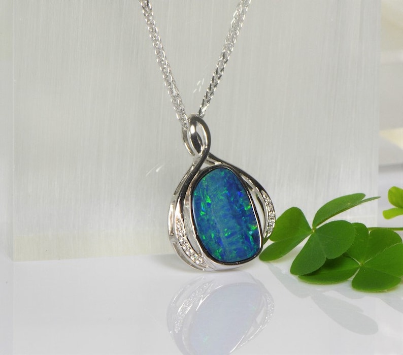 Opal Gift,Multi-Color Opal,Blue Opal Opal pendant Opal jewellery,Silver Opal Pendant,Diamond,Opal Necklace,Woman Australian Opal Pendant