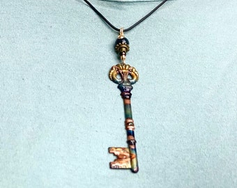 Key Necklace - Copper Key Pendant Necklace - Key Jewelry - Layering Necklace - Steampunk Jewelry - Adjustable Necklace - Gothic Copper key