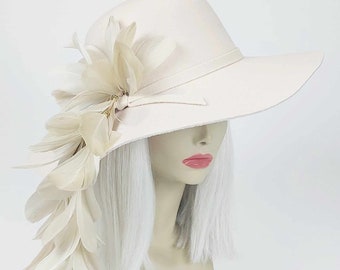 Beige Feather Hat for Races Felt Hat with Feathers for Festival Vintage Style Hat Felt Hat with Beige Feathers 70s Floppy Boho Hat for Women