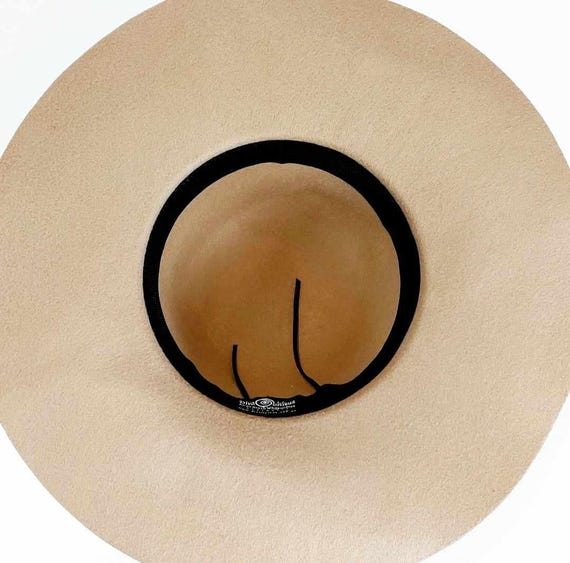 Kentucky Derby Tan Felt Beige Feather Hat Wedding Guest  display picture 3