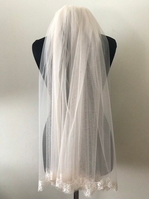blush lace veil