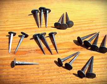 Hand forged nails 3.5x1.2 cm (1 3/8 x 1/2"), custom finish / blacksmith made steel spikes / log cabin decor / historical