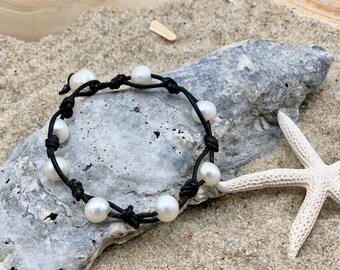 Leather Bracelet, Pearl Bracelet, Boho Everyday Bracelet, Surfer Bracelet, Sister Birthday Gift