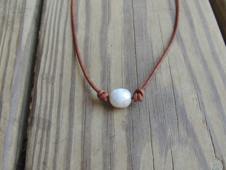 Freshwater pearl and leather necklace pearl choker beach necklace layering necklace leather choker image 4