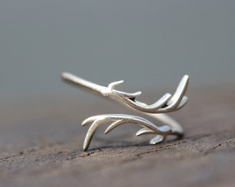 womens antler rings