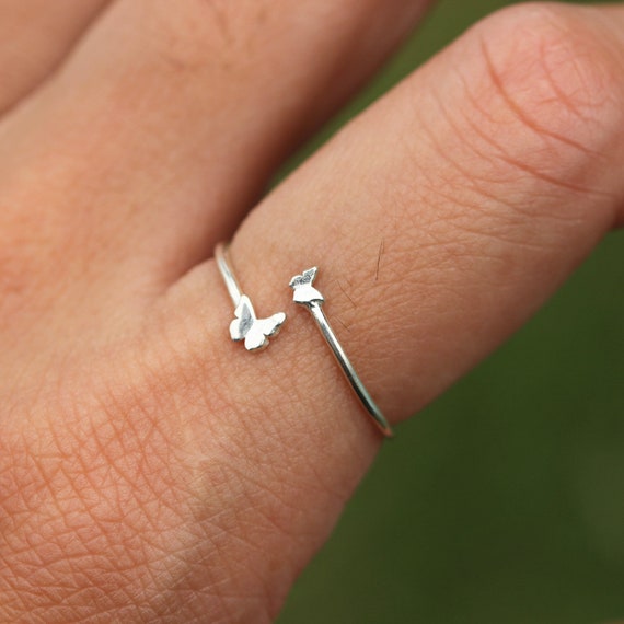Dainty Butterfly Ring 2024 mokomagazine