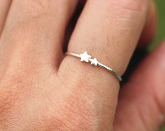 Tiny Star Ring - Etsy