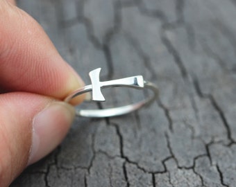 Silver ring Tau Cross