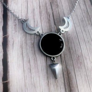 Baldur’s Gate 3 III Shadowheart Lady Shar circlet inspired gothic black moon pendant necklace goddess of the night
