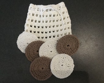 Reusable face scrubbies with wash bag, made with 100% recycled cotton.