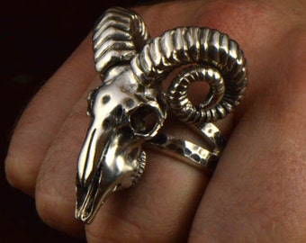 Sterling ram skull ring. Ring with horns. Big skull ring. Skull ring for man. Unholy ram skull ring. Biker skull ring. Rock and roll jewelry