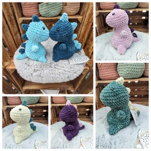 Dino - Chenille Garn - Häkeln - Plushy - Farbwahl - Geschenke - Crochet - Kuscheltier - Begleiter - Dinosaurier - Geburtstagsgeschenk Kinder