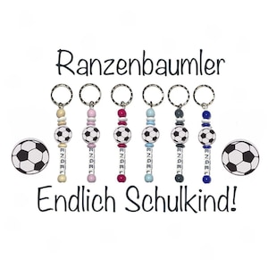 Pendentif de sac / Ranzenbaumler - enfin un écolier - différentes couleurs - football - inscription scolaire 2022 - cône scolaire - rentrée scolaire -