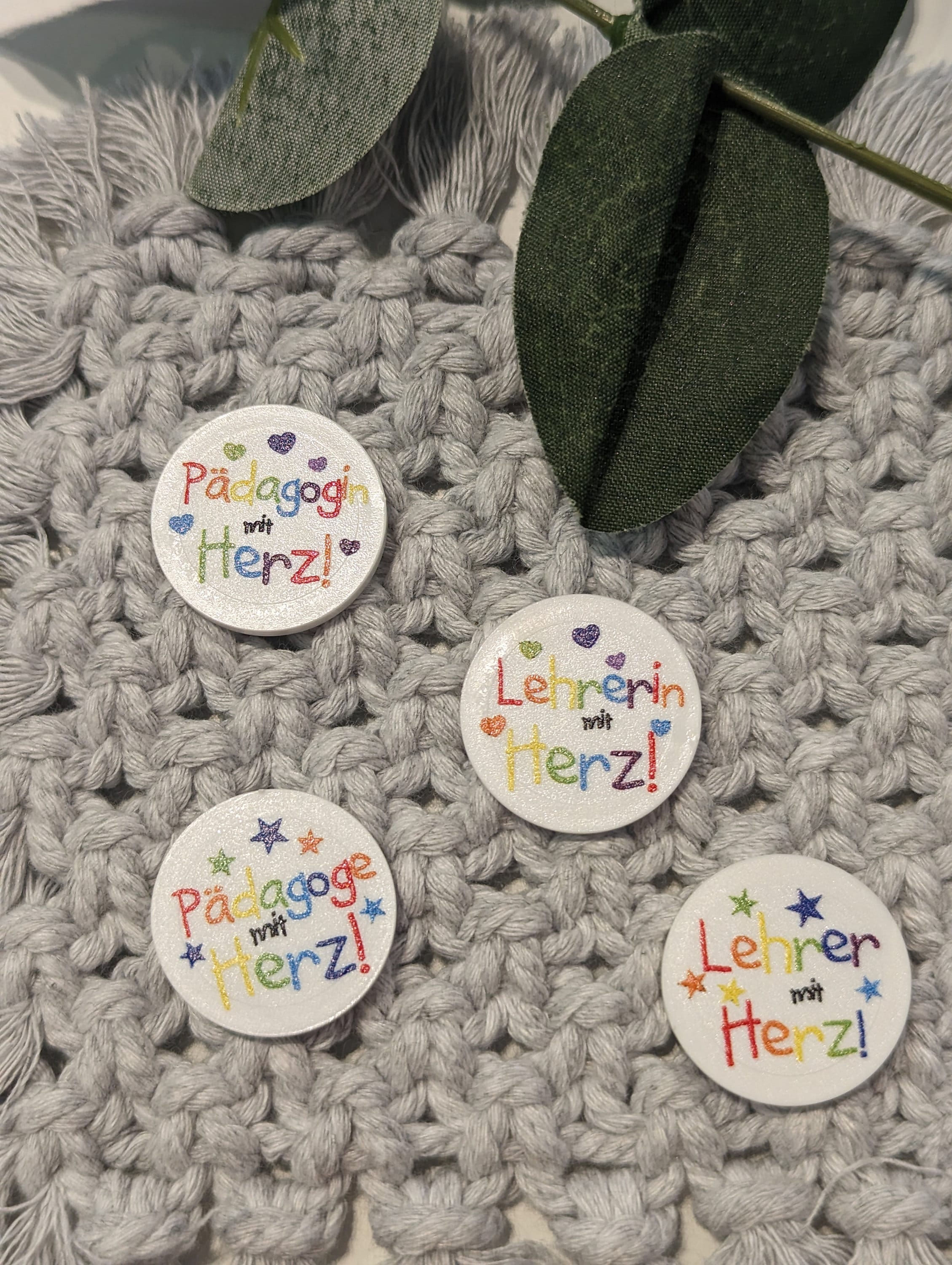 SRunDe 25 Stück Acryl Einkaufswagenchip Schlüsselanhänger - Bunte Danke Geschenke Für Erzieherin & Abschied