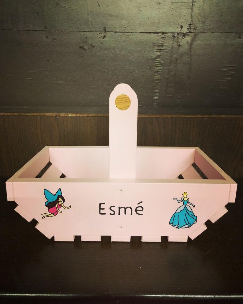 Personalised garden trug image 8