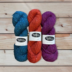 Studio Donegal, Soft Donegal Yarn, Aran, Worsted, 100g/3.5oz, Irish Yarn Wool, All 21 Colours