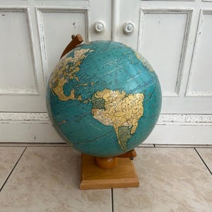 Vintage World Globe Cram&#39;s Universal 12&quot; with wood base and axis, homeschooling globe