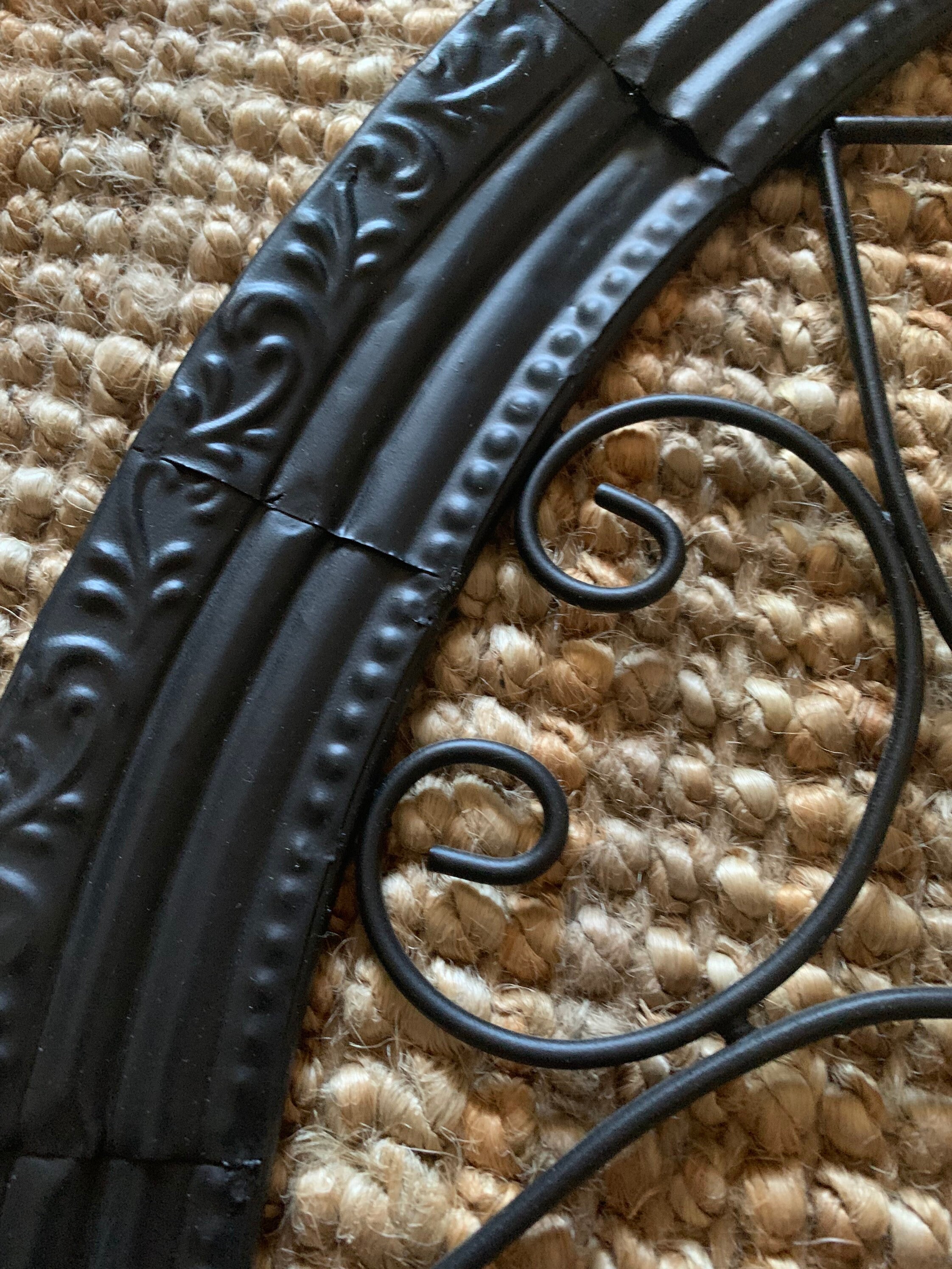 Large Round Metal Wall Decor Vintage - Etsy