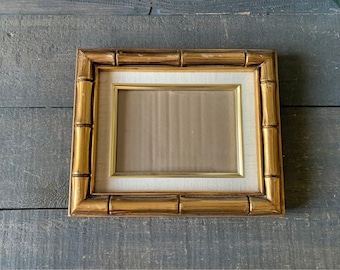 Vintage Gold Coloured Picture Frame, Farmhouse, Shabby Chic Frame, Picture Frame, Wedding Decor, Ornate Gold Frame 5x7