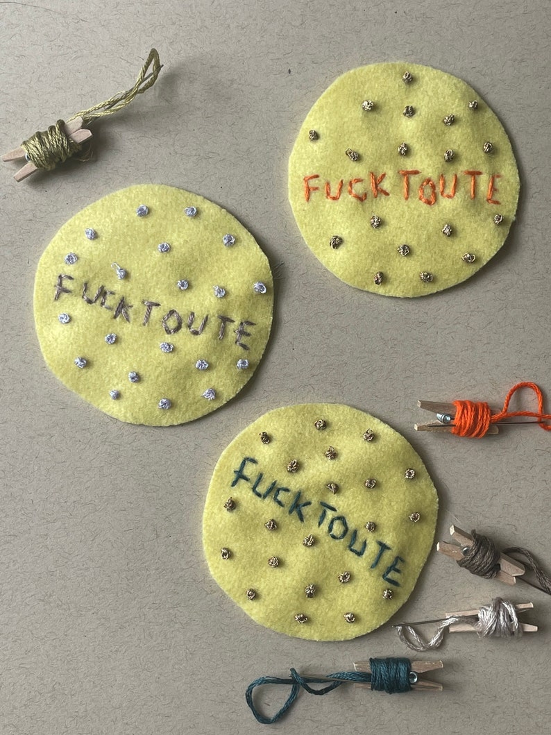 Fuck toute : hand embroidery patch image 1