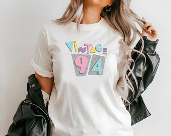 Maglietta vintage 94 / T-shirt per il trentesimo compleanno / Idee regalo per il trentesimo compleanno / Nato nel 1994 / Festa retrò anni '90 / Camicia degli anni Novanta per le donne