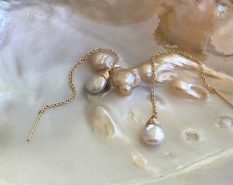 Perla threader, threader earring, pearl earring, freshwater pearls, June birthstone, gold filled earrings, sterling silver earring.