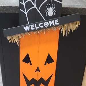 Halloween Jack-O-Lantern Porch Leaner SVG Cut File and DIY Instructions