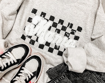 Retro Mama Sweatshirt, Checkered Sweatshirt, Mothers Day Gift, Cool Mom, First Mothers Day Gift, Personalized Gift, Mom Life Shirt, New Mom