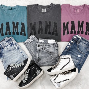 Comfort Colors® MAMA tee, Mama shirt, Trendy Oversized Vintage Shirt, Retro Mom Shirt, Mothers Day Gift, Mama Graphic, Cool Mom, Mom Tee