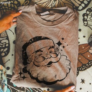 Retro Santa Tee, Santa Tee, Vintage Graphic Tee, Merry Christmas Shirt, Vintage Santa Graphic Tee, Classic Christmas, Matching Family Group