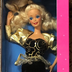 Tenue Pour Poupée Barbie Mattel – Modèle 2587 Occasion