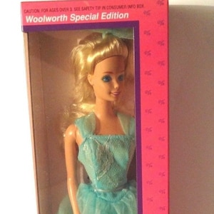 Barbie Woolworth Stores Special Expressions 1991 Mattel Blue Dress NRFB Vintage