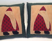 Throw Pillow Set 2 Folk Art Santa Claus Christmas Hand Crafted 6.5x7.5