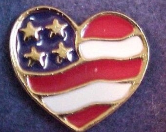 Lapel Pin Heart of America USA Flag Brooch Avon Gold Red Blue