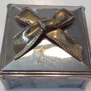 Silverplate Gift Box W/ Bow Shape Trinket Box Vintage Velvet Lined