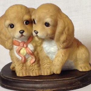 Figurine Homco Cocker Spaniel Dog Puppies Masterpiece Porcelain Vintage