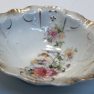 Vintage Porcelain Candy Dish Floral Pattern Gold Trim