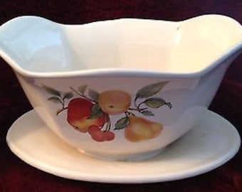 Gravy Bowl Boat With Attached Underplate Fruit Pattern