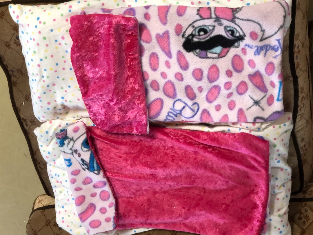Bratz Doll Set of 2 Pillow Beds and Blankets 2002 Etsy