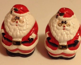 Christmas Salt & Pepper Shakers Rolie Polie Santa Claus Porcelain