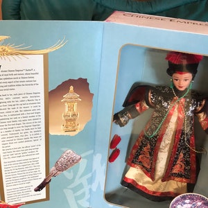 Mattel Chinese Empress Barbie Doll 1996 NRFB #16708 Great Eras Vintage