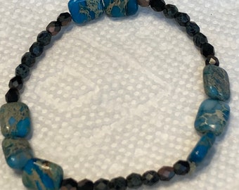 Hand Crafted Bracelet Turquoise Black Glass Beads Stretch #25