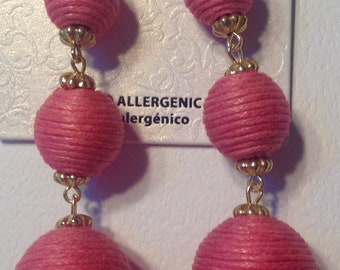 Pierced Earrings Dangling Pink Balls Retro