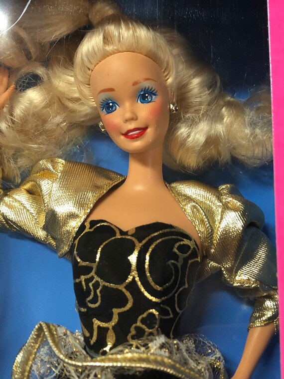 Mattel Barbie Doll Golden Evening Target 1991 #2587 New in Box NRFB - Etsy Mattel Barbie Doll Golden Evening Target 1991 #2587 New in Box NRFB - Etsy