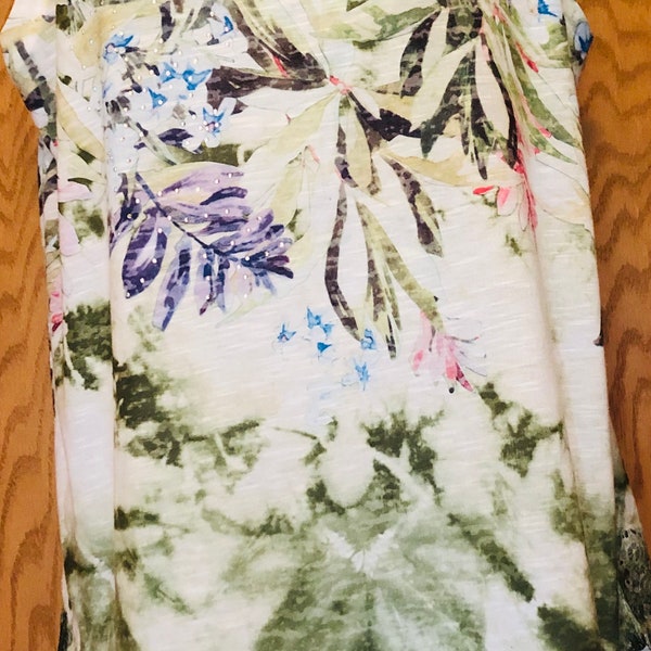 Time And Tru Womens Size L Soft Sleeveless Embellished Floral Top Shirt