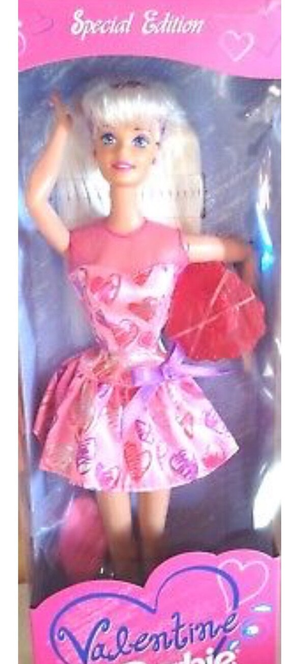 valentine barbie 1997