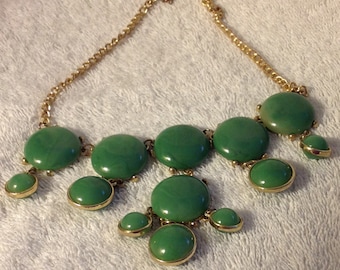 Bibb Necklace Gold Setting Jade Green Plastic Dangling Bubbles Vintage
