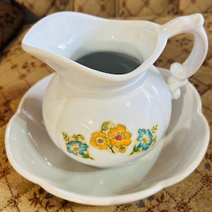 McCoy Pottery Pale Blue Krug und Schüssel Blumenabziehbilder 7528 Made in USA Vintage