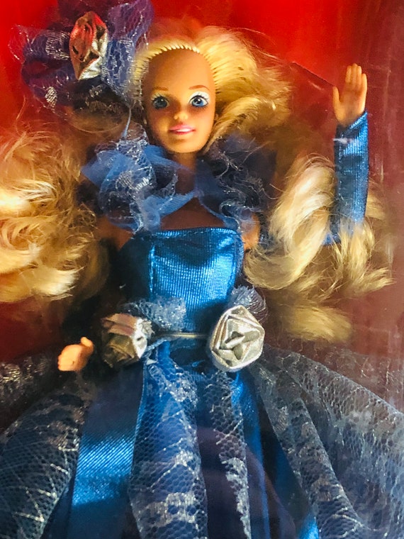 バービー  Romance Royal Romance Barbie Doll Special Limited Edition 1992 Mattel 1858