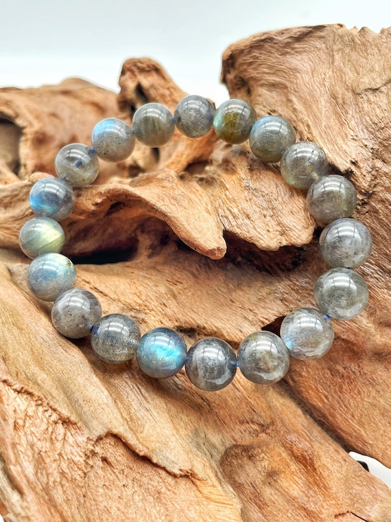 Labradorite Bracelet - Free Sized Strechable Beads Bracelet for Women –  Coquelicot By Komal